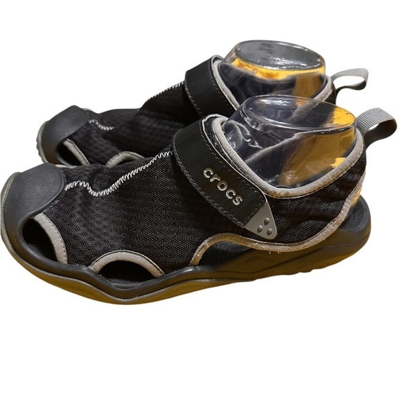 Crocs Swiftwater Mesh Shoes Mens 9 Deck Slip On Sport Sandals Adjustable Black - Picture 3 of 5